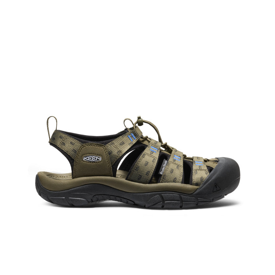 Sandale rétro Newport pour homme x Études Studio Études Olive -  1